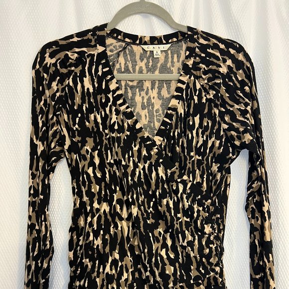 Cabi Leopard Print Ruched V-Neck Long Sleeve Top | Size Sm - Picture 1 of 4